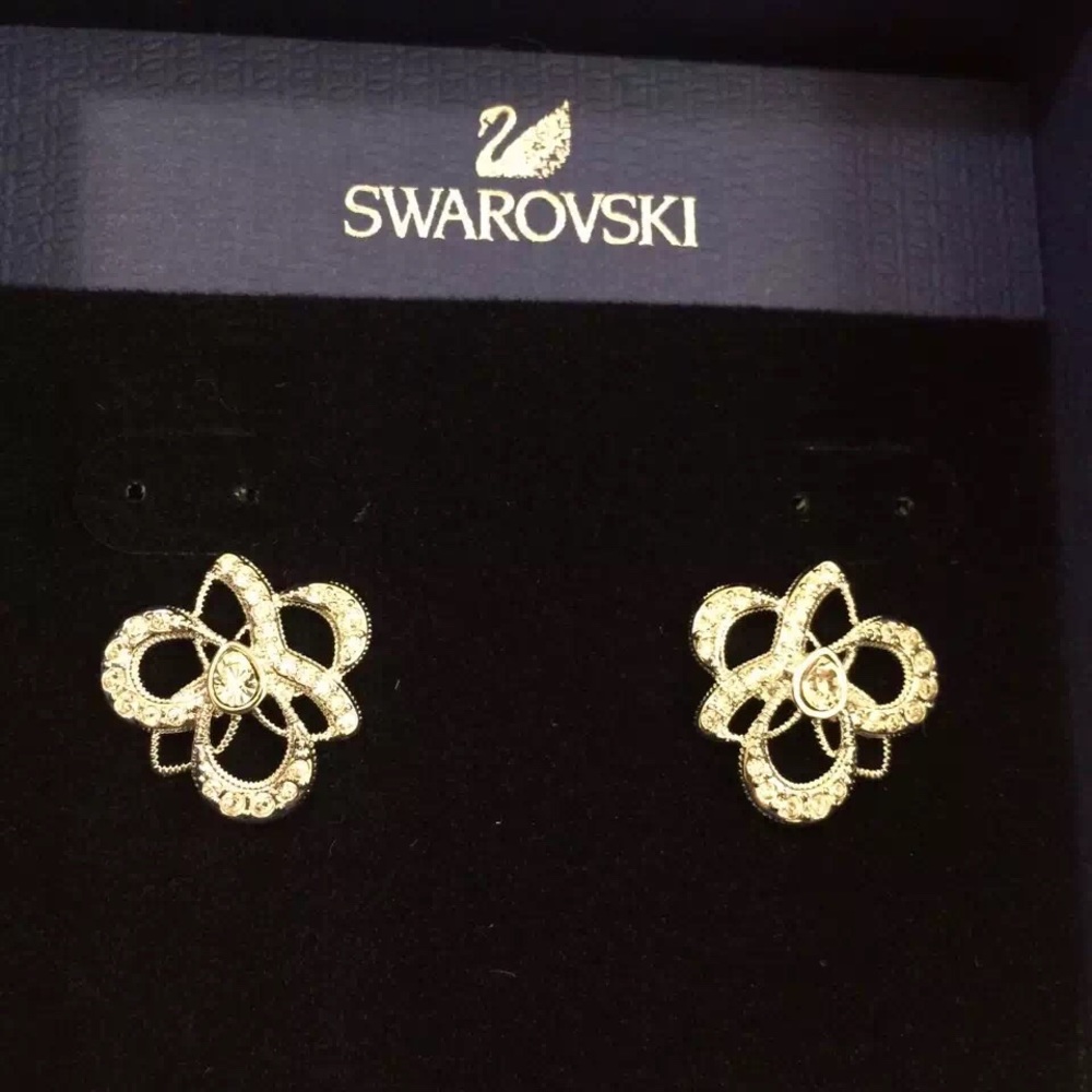 New in box Authentic Swarovski earrings crystal